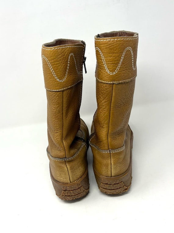 1980s Tan Leather Shearling Lining Moon Boots 8 - image 2