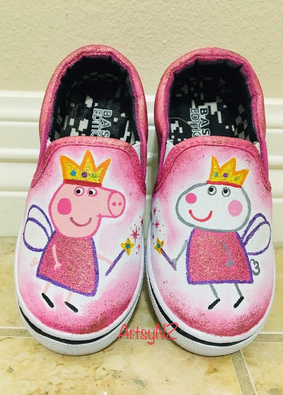Peppa Pig Sandals Size 6 Suzy Sheep Baby or Toddler Size