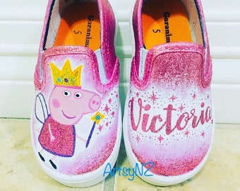 Hand painted girl slip-on shoes, Peppa pig and I can add name or another character