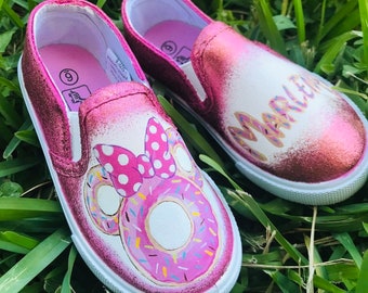 Hand painted girl slip-on shoes, Minnie Mouse donuts. Made to order. Perfect Christmas Gift!