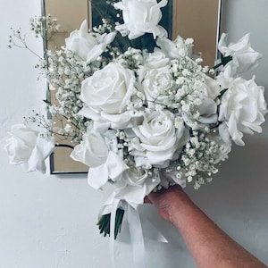 Artificial quality roses