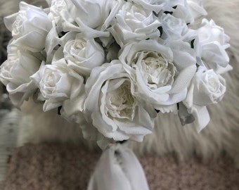 White real to look at, touch Bridal bouquet
