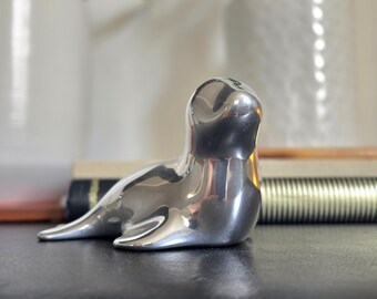 Vintage Hoselton Canada Polished Aluminum Seal Figurine Sculpture
