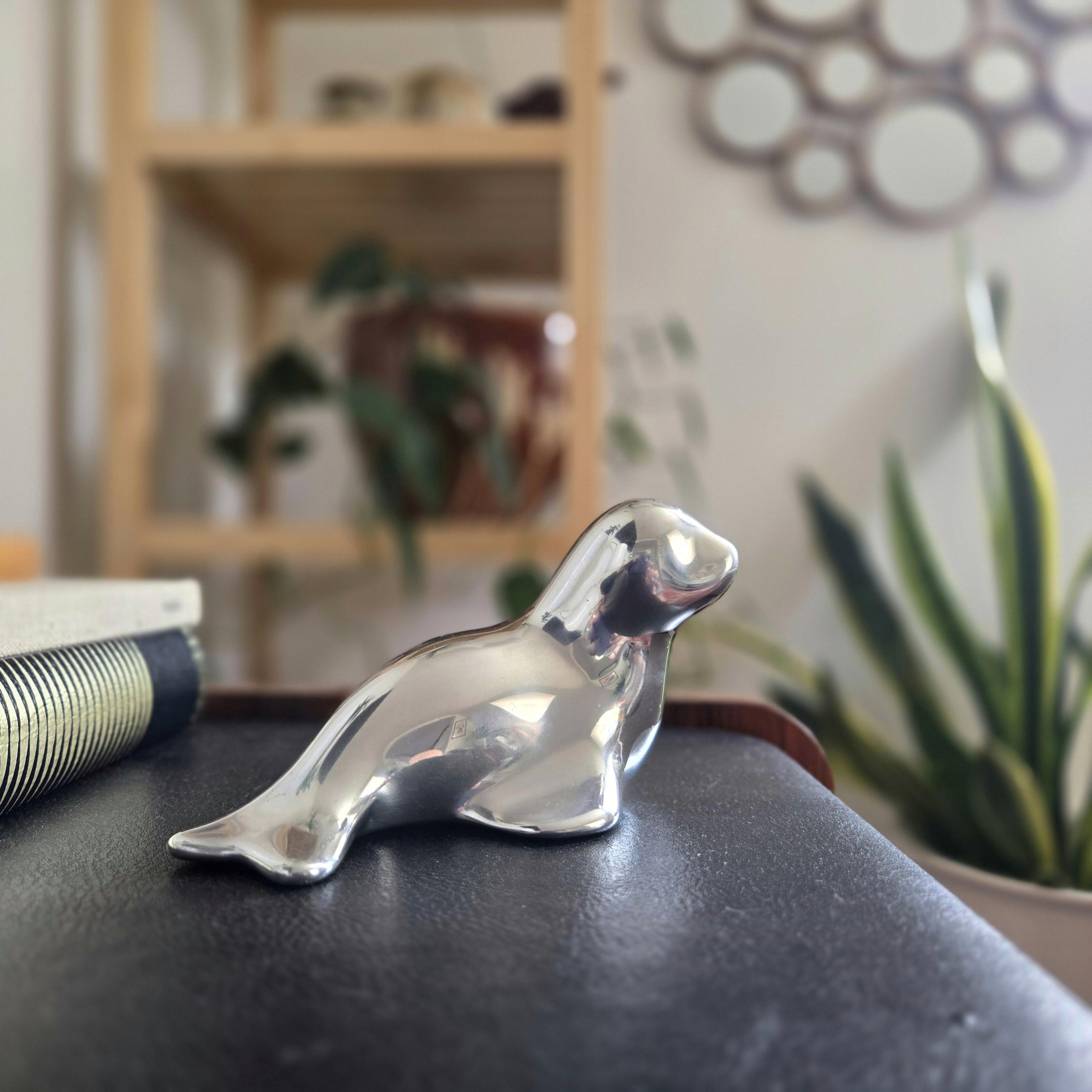 Vintage Hoselton Canada Polished Aluminum Seal Figurine Sculpture