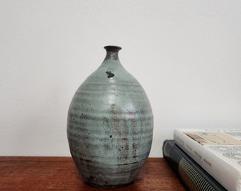 Vintage BOUCHARD Signed Canadian Studio Pottery Vase // Mid Century Modern Weed Pot or Bud Vase // Vintage Pottery