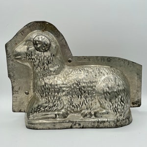 Vintage Antique Easter Lamb Metal Chocolate Mold