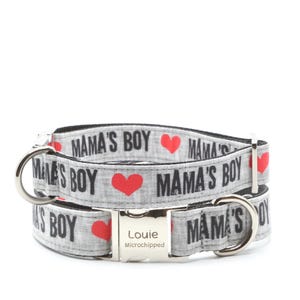Collier pour chien Mama's Boy, coeur gris et rouge, martingale avec boucle, nom gravé, collier pour chien personnalisé avec boucle en métal, cadeau chien chiot.