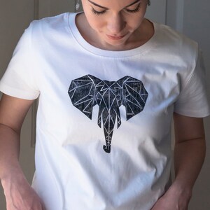 Elephant T-Shirt, ORGANIC COTTON T-Shirt, Woman T-Shirt, Abstract Elephant, White T-Shirt, Oversized T-Shirt, Grey T-shirt