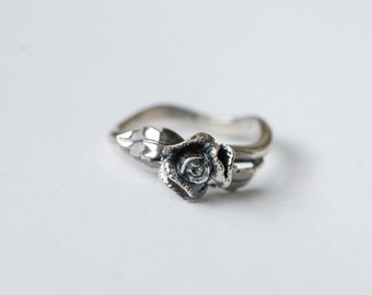 Bague rose, bague en argent, bague fleur rose, bijoux en argent sterling, bijoux faits main, argent sterling .925