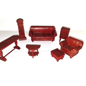 Vintage 1930’s Strombecker Dollhouse Furniture Red Parlor Set – 7 pieces
