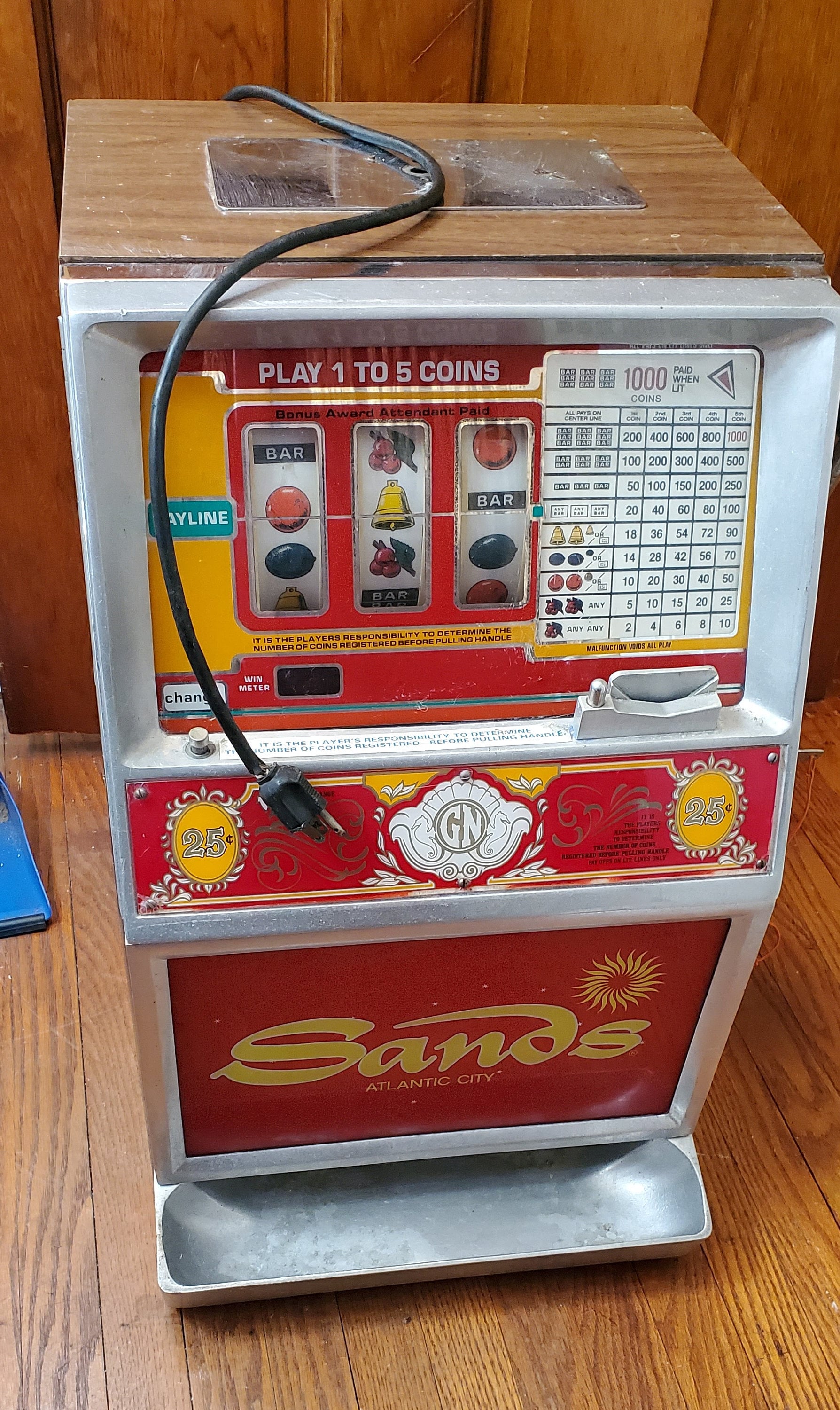 Vintage 1970's Sand's Quarter Slot Machine ~ Jennings Illnois Co