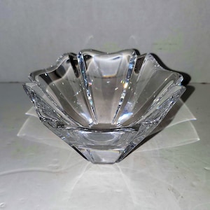 Beautiful Vintage Orrefors Sweden Crystal Candy Nut Trinket Dish Bowl