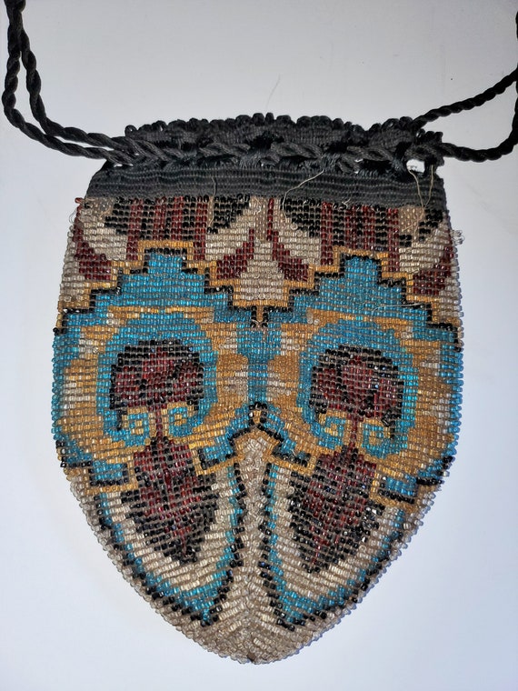 Antique Victorian MicroBeaded Geometric Design Draws… Gem