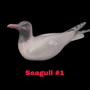 Vintage Royal Copenhagen Seagull #1468 Light Gray & White Porcelain Figurine