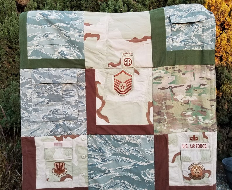 Custom Memory Quilt with Military Uniform lasting memory quilt, lap quilt, throw quilt, personalized with your Uniforms by Sew4MyLoves Bild 7