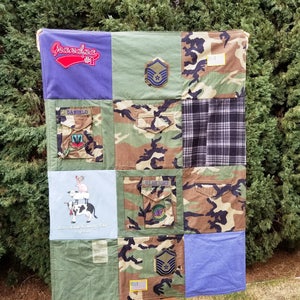 Custom Memory Quilt with Military Uniform lasting memory quilt, lap quilt, throw quilt, personalized with your Uniforms by Sew4MyLoves Bild 5