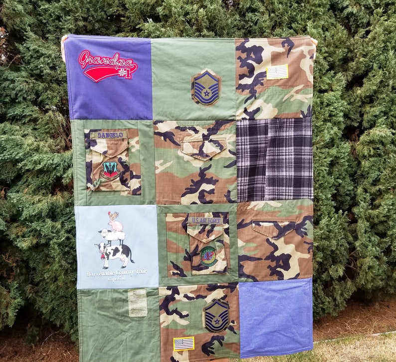 Custom Memory Quilt with Military Uniform lasting memory quilt, lap quilt, throw quilt, personalized with your Uniforms by Sew4MyLoves Bild 5