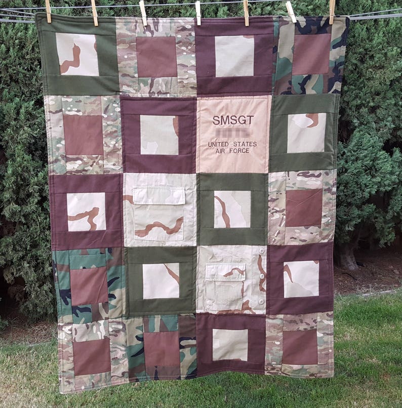 Custom Memory Quilt with Military Uniform lasting memory quilt, lap quilt, throw quilt, personalized with your Uniforms by Sew4MyLoves Bild 1