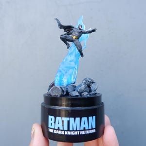 Glass Dome - lightning Diorama Inspired cover comic dark knight Return -  With LED Light up Glow - Inspired from Famous superhero comic