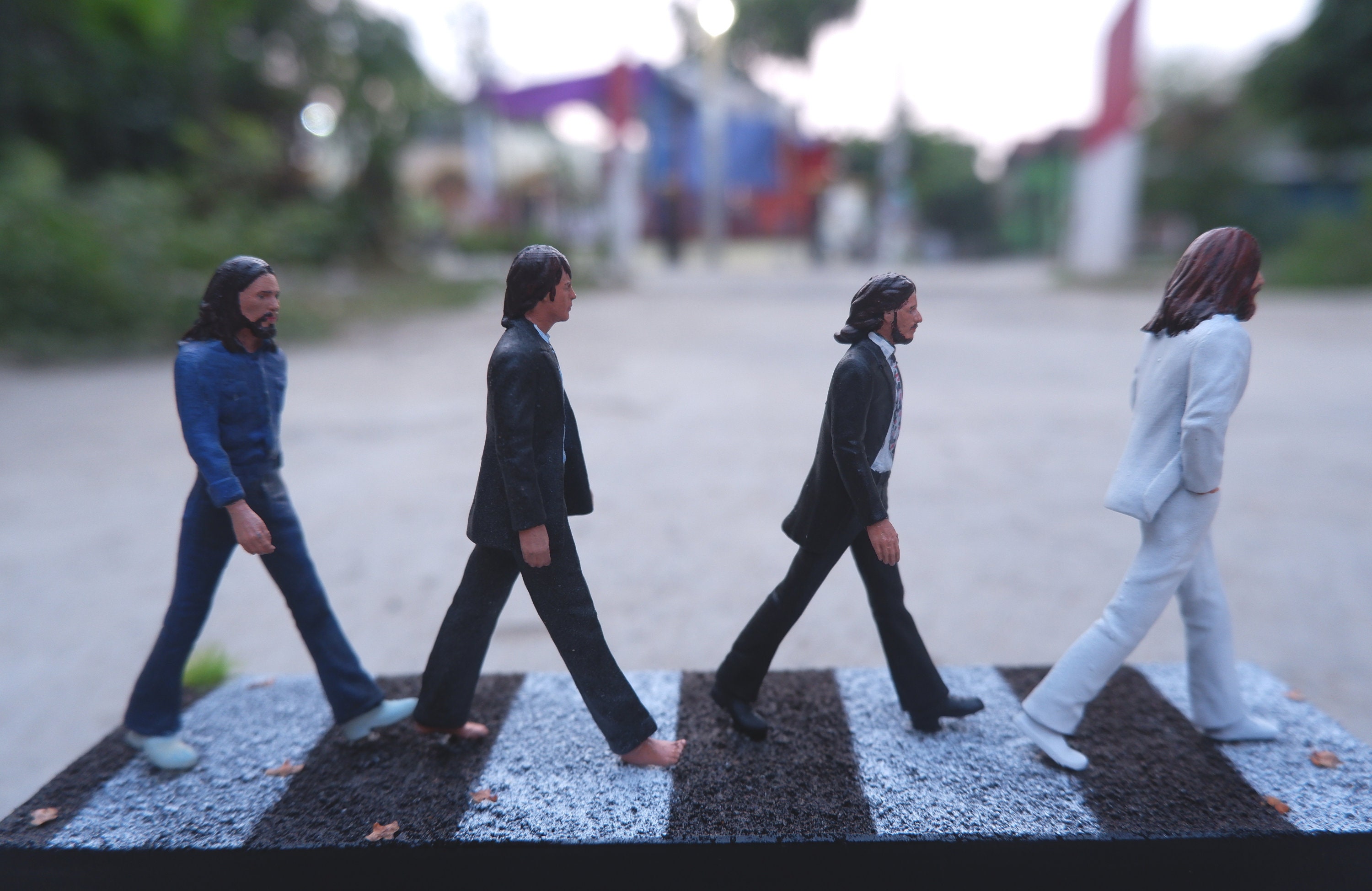 Abbey Road Diorama Mini Figure Miniature , Sculpture, Epoxy Clay