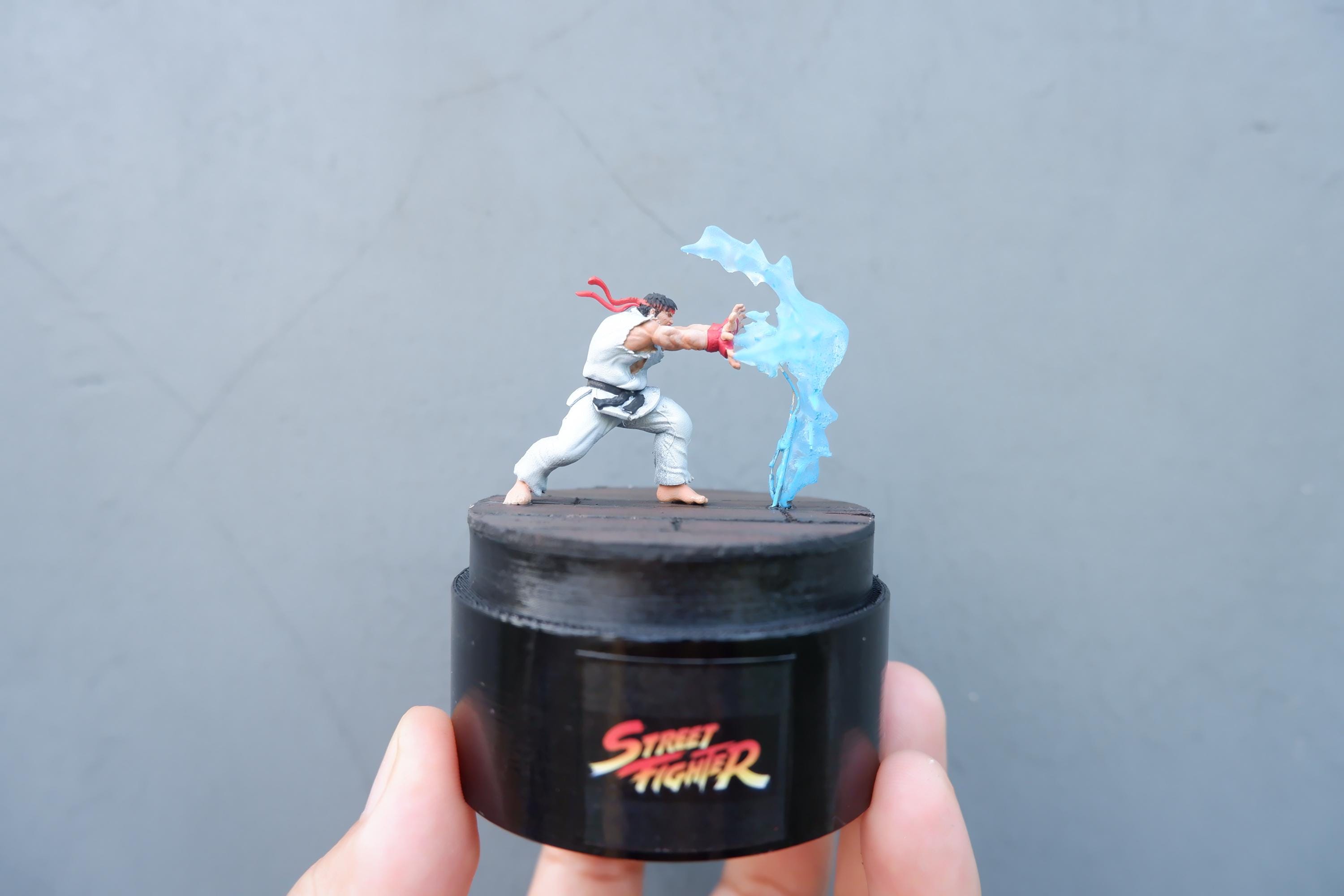 Glass Dome LED - Ryu Ken Master Street Fighter Mini Diorama