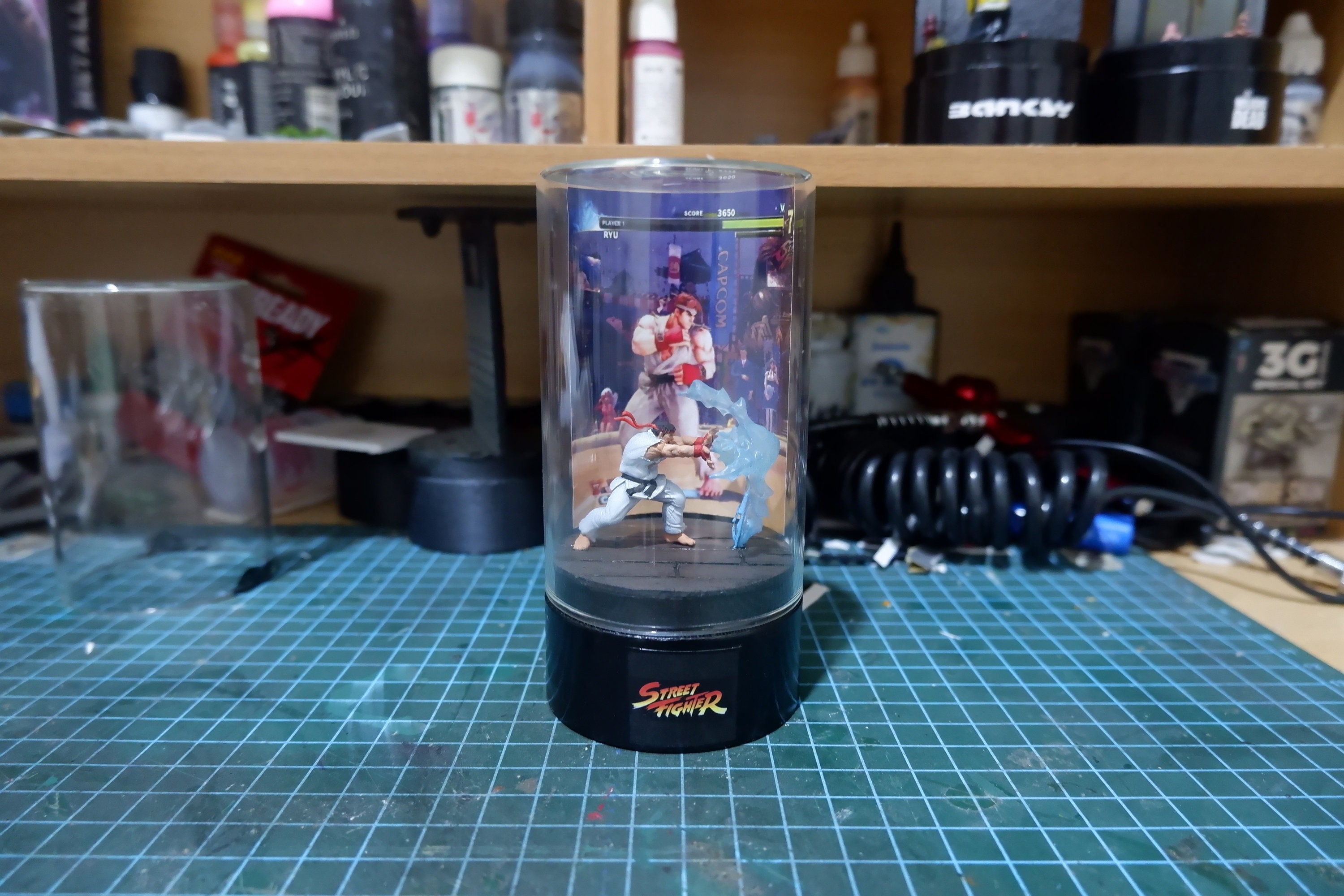 Glass Dome LED - Ryu Ken Master Street Fighter Mini Diorama