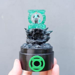 LED lamp Glass Dome - lantern green superhero comic scene power ring  - Inspired from Famous  superhero comic
