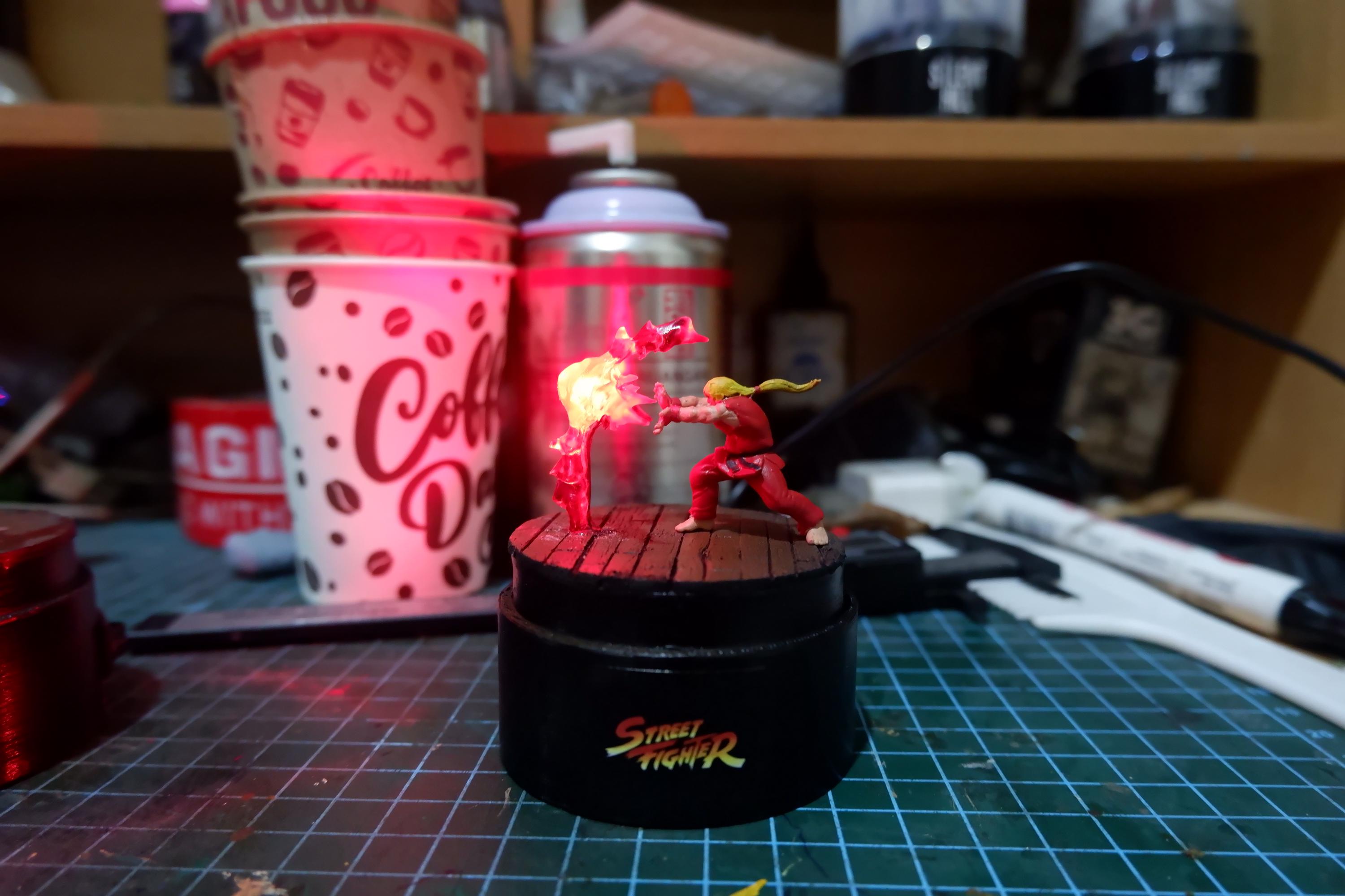 Glass Dome LED - Ryu Ken Master Street Fighter Mini Diorama