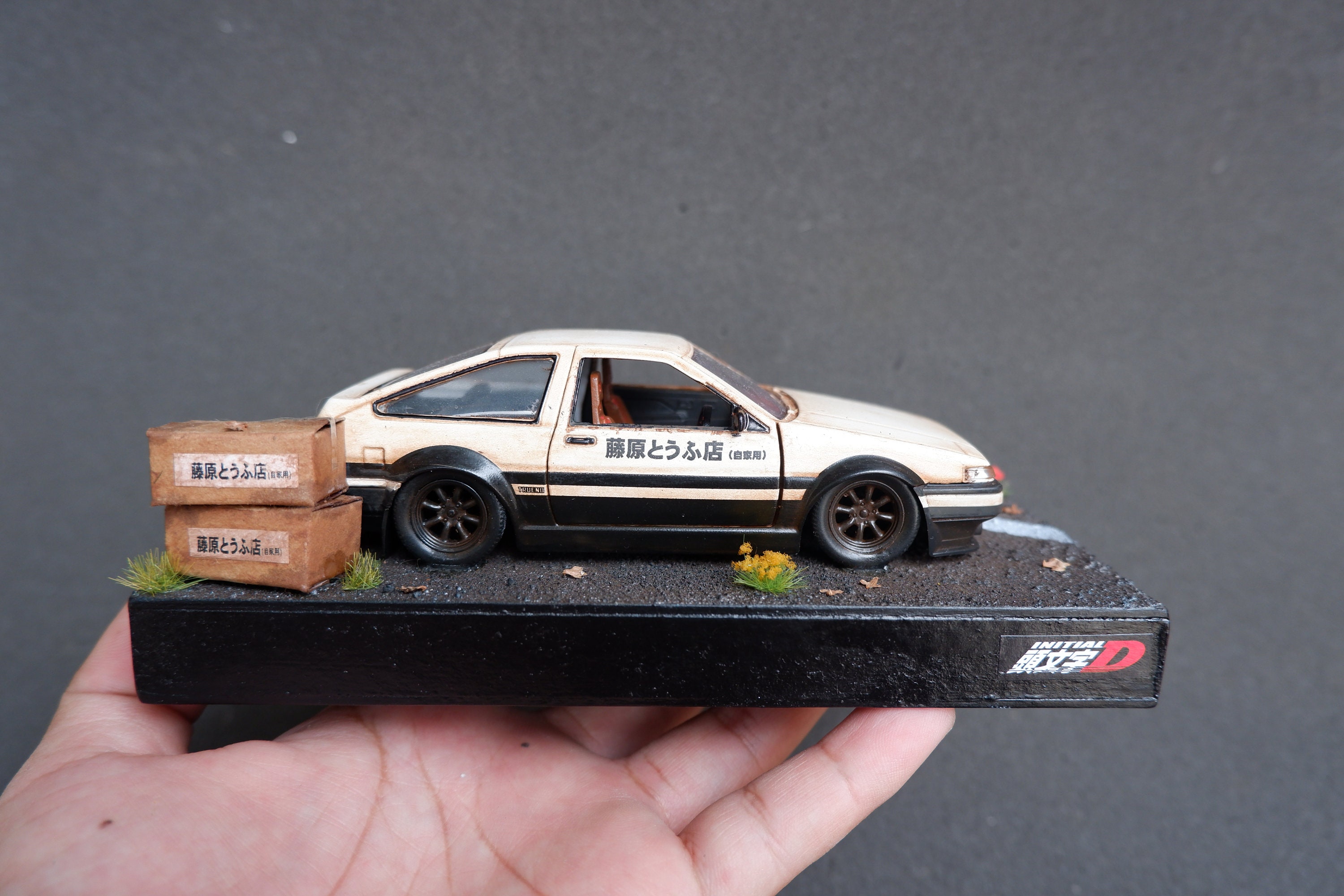 Toyota Trueno (AE86) with Takumi Diecast Figure Initial D First