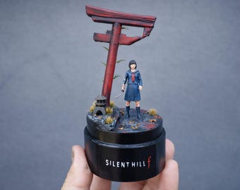 清水日菜子 LEDランプ ガラスドーム - サイレントヒルFジオラマへようこそ - ホラーシーン - ゾンビモンスター - スペシャルギフト - 商品 -