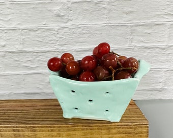 ceramic berry bowl, handmade pottery, handmade ceramic basket, farmhouse style fruit bowl, unique pottery