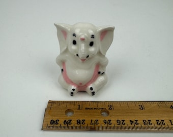 Vtg sittande keramik porslin vit elefantfigur rosa detaljer 2,5 tum hög