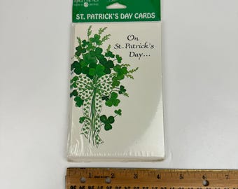 Verzegelde Vtg Saint St Patricks Pattys Day-wenskaarten met enveloppen Vakantieretro