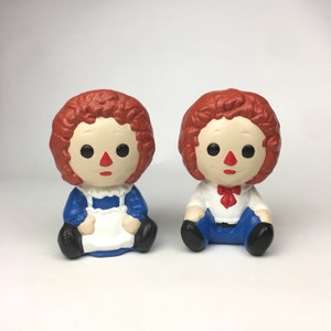Raggedy Ann and Andy Doll Ceramic Yozie Mold Hand Painted Vintage 1970s Sitting