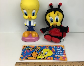 Estuche de vinilo con cremallera para lápices con forma de botella de baño de burbujas de Tweety Bird, peluche de mariquita pequeña