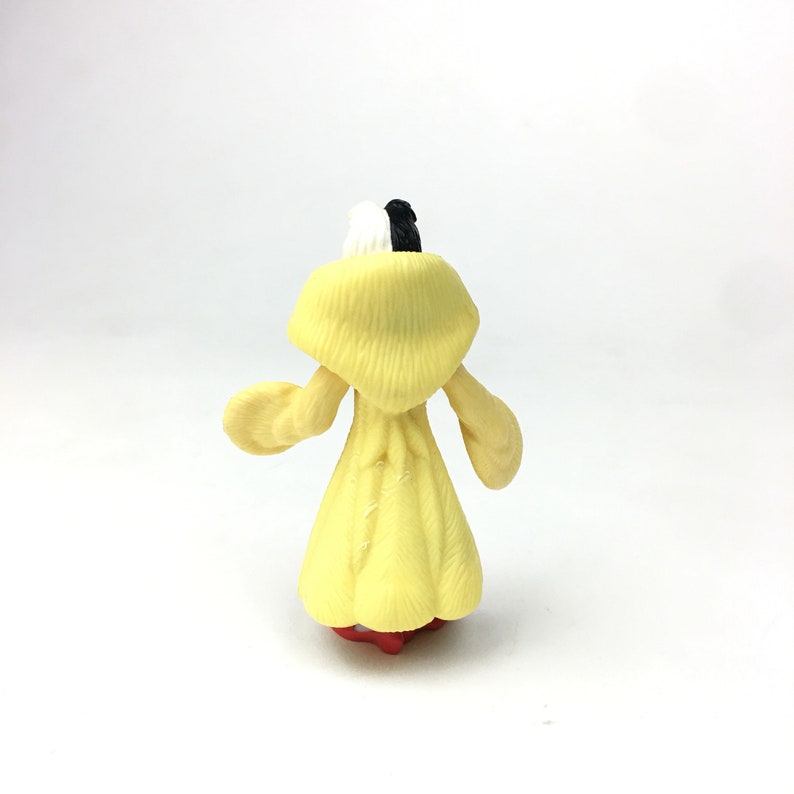 Disney Cruella De Ville 101 Dalmatians Villain Plastic McDonalds Toy Figurine