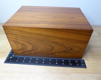 Vintage Davidoff Humidor with Spanish Cedar Lining, Includes Humidifier
