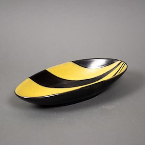 Van Daalen 732/26 Yellow and Graphite Signed Studio Pottery Bowl