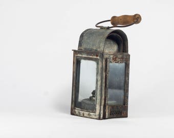 Vintage Lantern, Hanging Lantern, Collectible Lantern, Farmhouse Decor, Rustic Lantern, Retro Lantern, house decor, old hanging light,