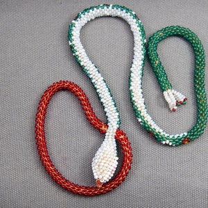 antique beadwork snake collectable necklace, greek antique beadwork snake necklace, Ottoman prisoners beadwork snake, beaded necklace snake image 6