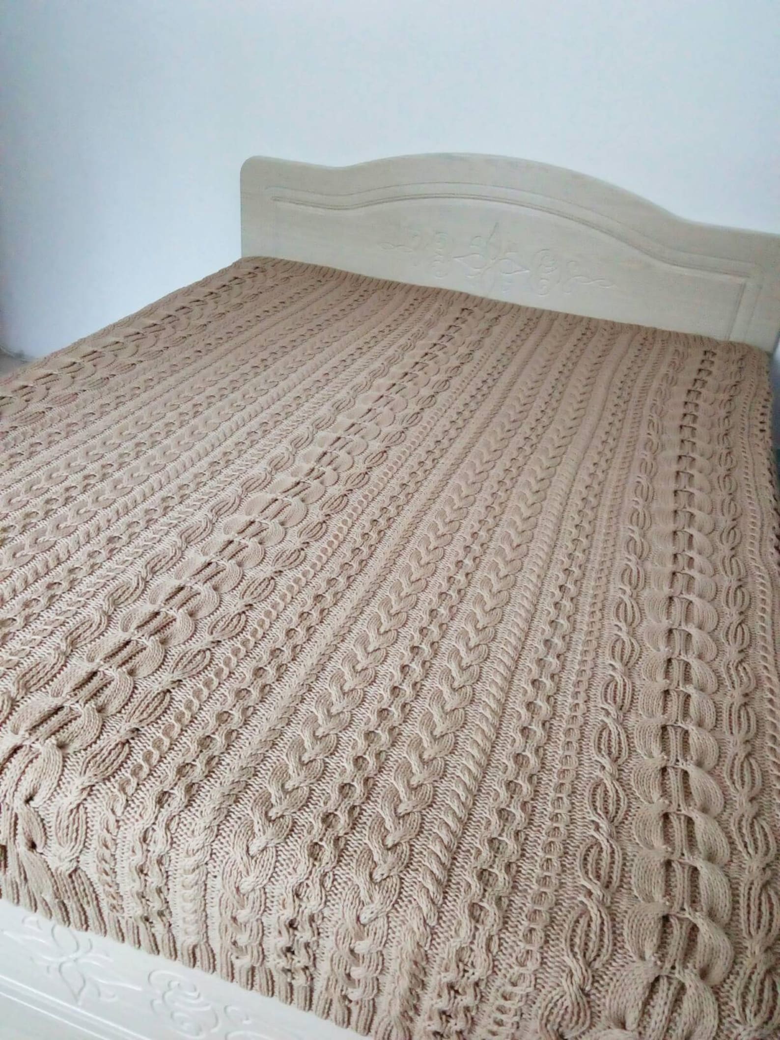 Cable Hand Knit Cashmere / Woolen Blanket. King Size Blanket. Etsy