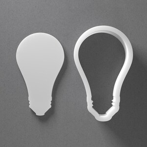 Elektrische gloeilamp Koekjessteker en gloeilamp Polymeerklei oorbel, pottenbakkerstool afbeelding 1