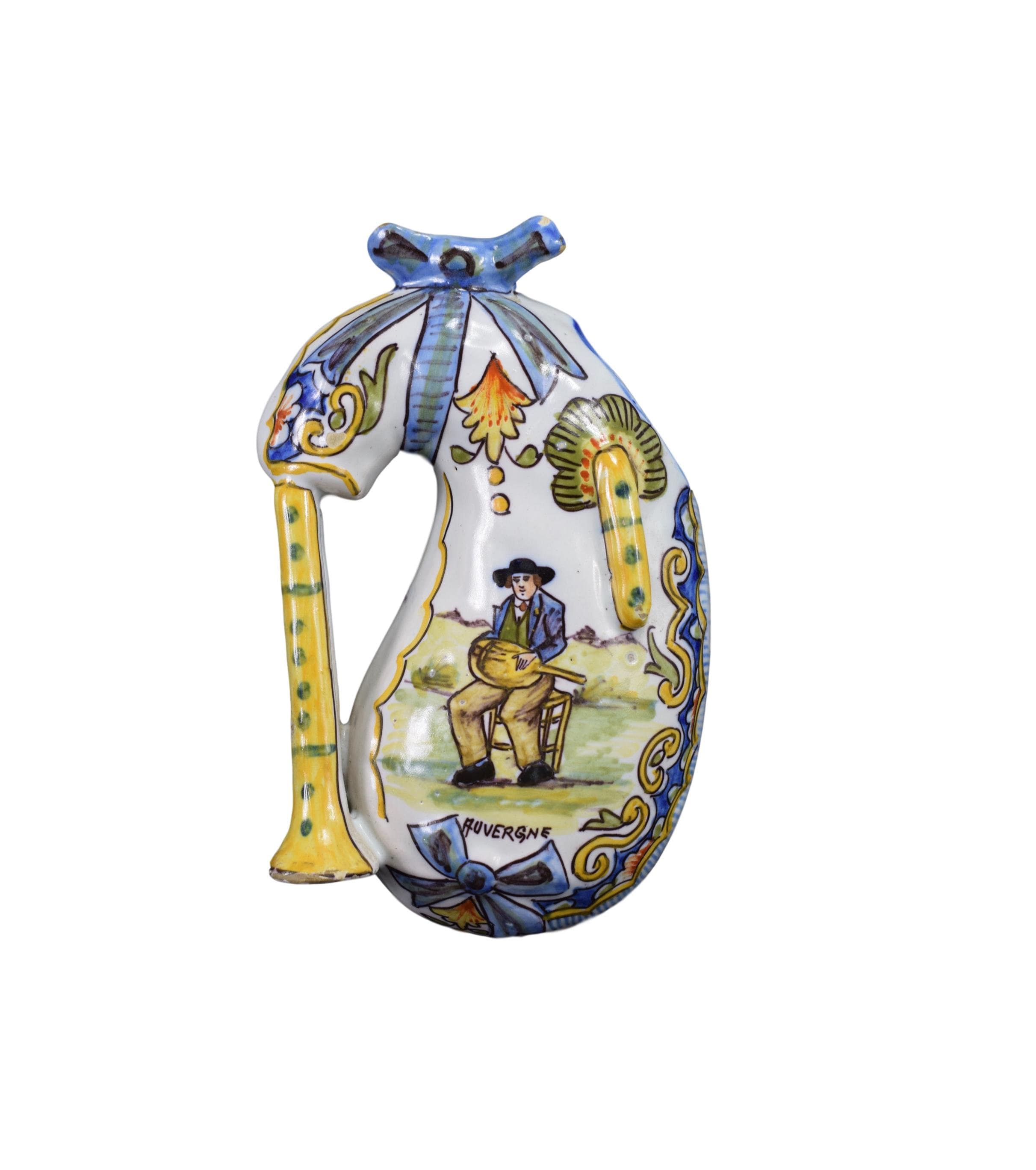 Français Majolica Fourmaintraux Wall Pocket Auvergnat Musicien