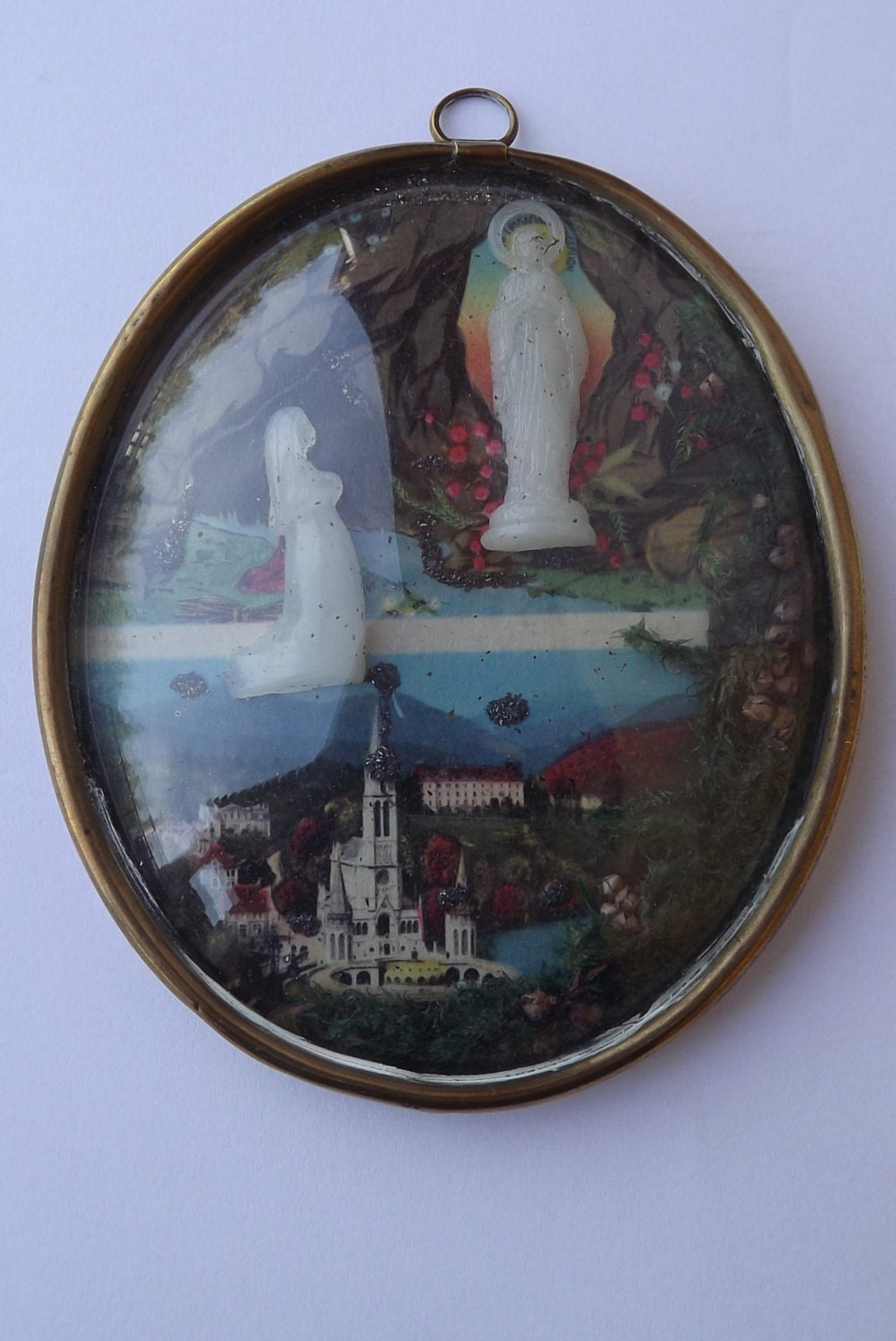 Grotte de Lourdes Vintage Français Religieux Reliquaire Pendentif - Bernadette Soubirous Souvenir Ca