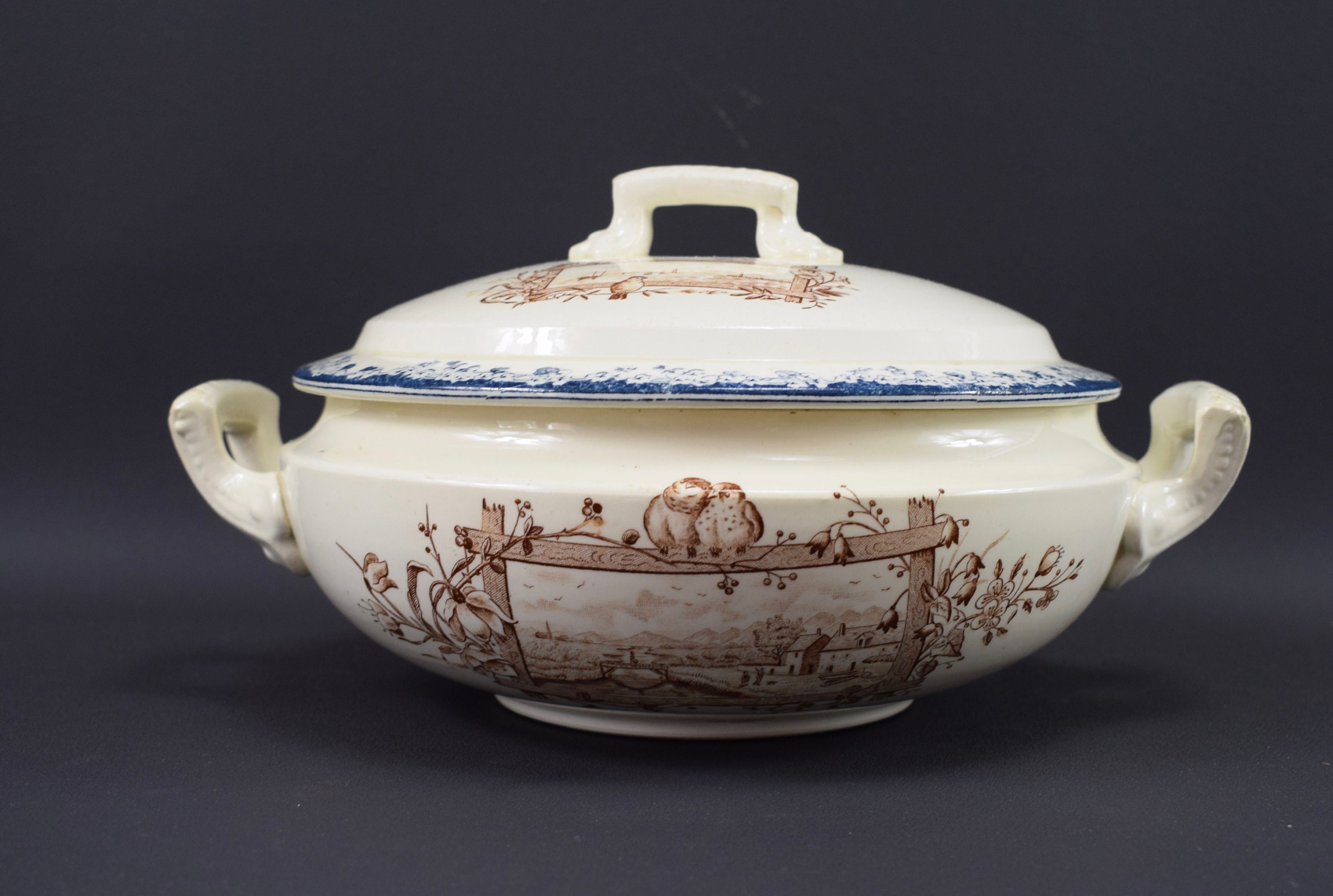 Français Antique Birds Transferware Covered Vegetable Dish Tureen 19E. C