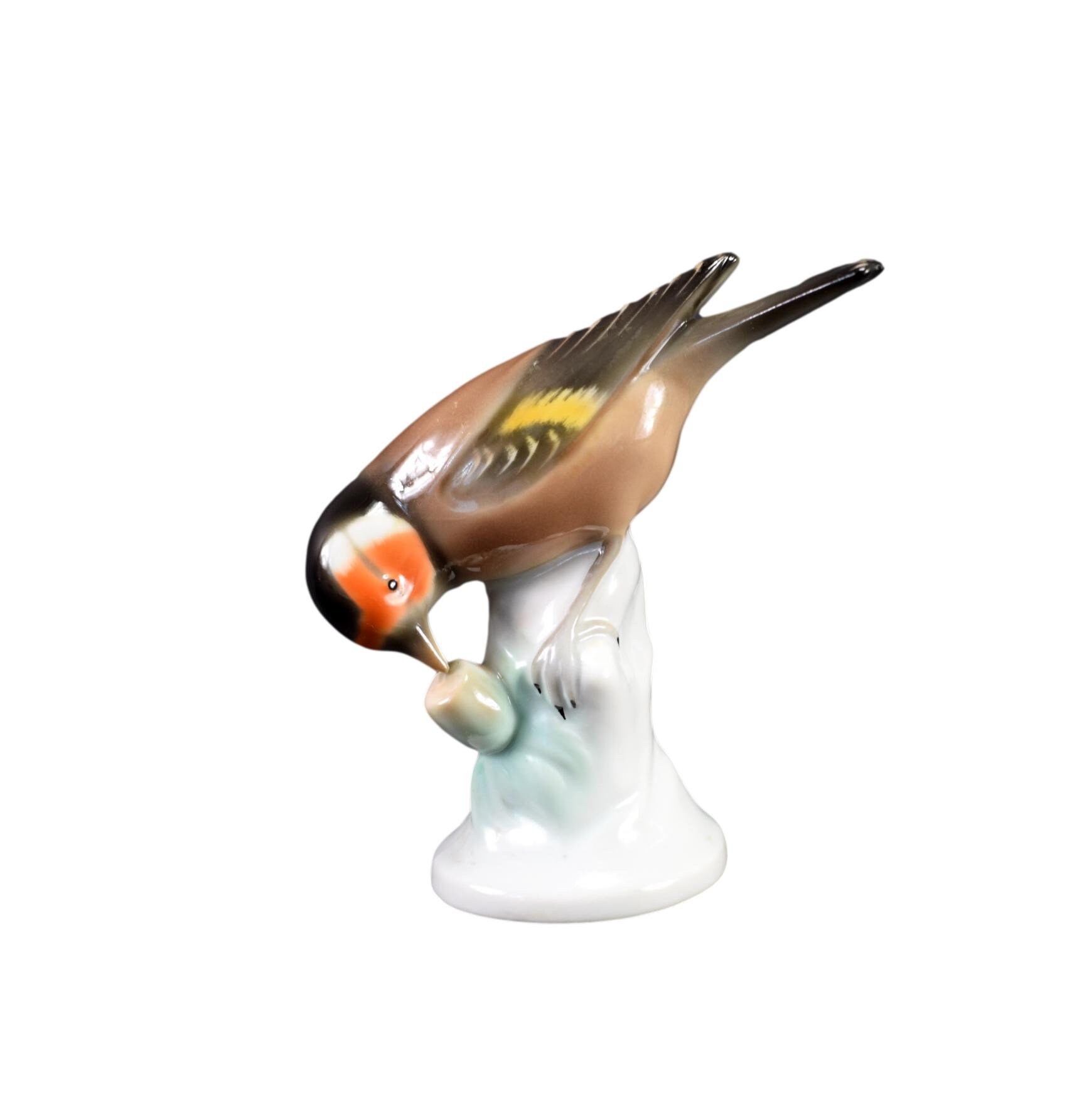 ヴィンテージドイツ製ウンターヴァイスバッハ磁器の鳥の置物モデル8510