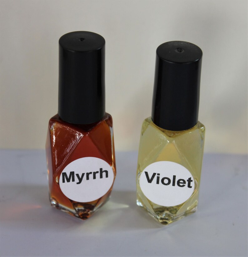 Fragrance Oils, Witch Shop Fragrance Oils, Egyptian Musk, White Musk, Lavender, Night Queen, Honeysuckle. image 1