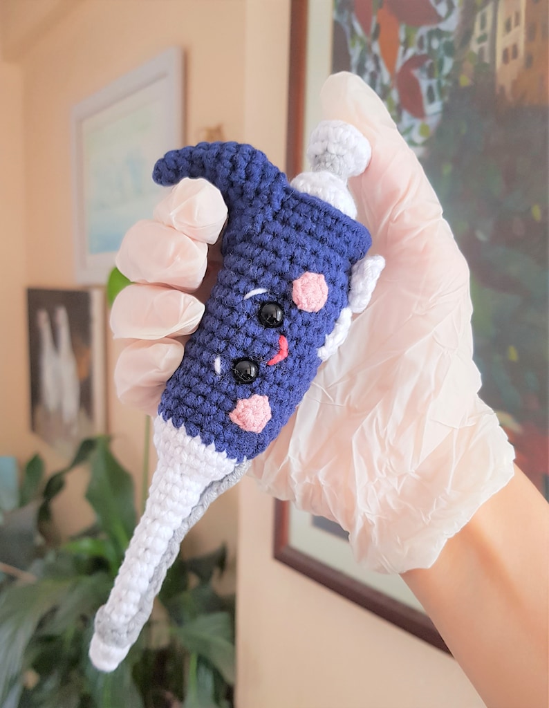 Micropipette Amigurumi Crochet Pattern, Pipette Crochet your own cute realistic micropipettes STEM image 3