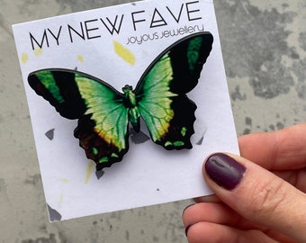 Grüne Schmetterling Brosche aus Holz