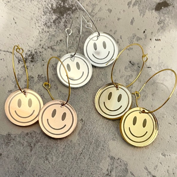 Boucles d'oreilles Smile en acrylique
